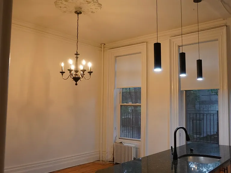 160 Washington Ave #2 — Photo 11