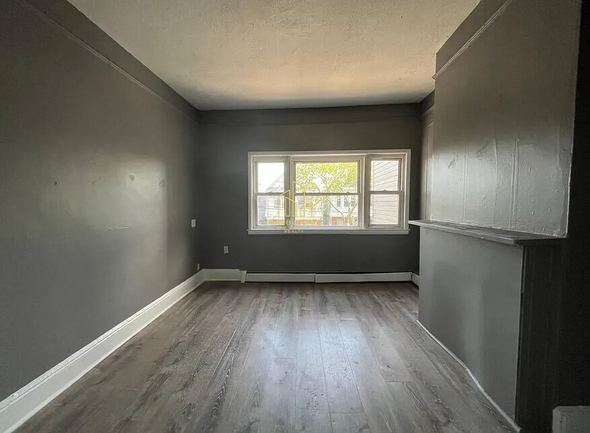 Building Photo - 69 Williams Ave #44