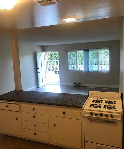 3204 Avenida Del Presidente #6 — Photo 8