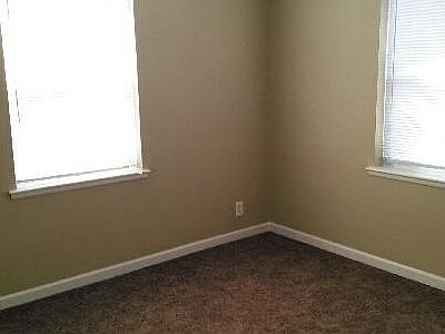 2nd image of 1332 E 89th St APT 2N