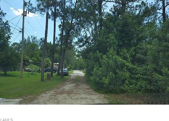4th image of 2218 Brooklawn Dr