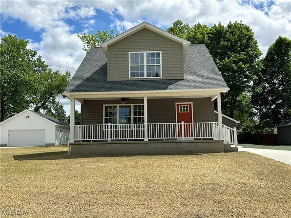 725 Mineral Springs Ave, Youngstown, OH 44511