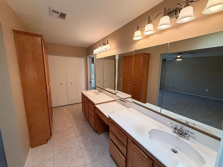 14607 W Yosemite Dr — Photo 10
