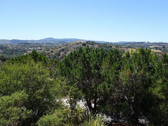 2nd image of 2722 Sequoia Way