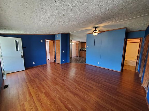 5th image of 311 Ronald Dr