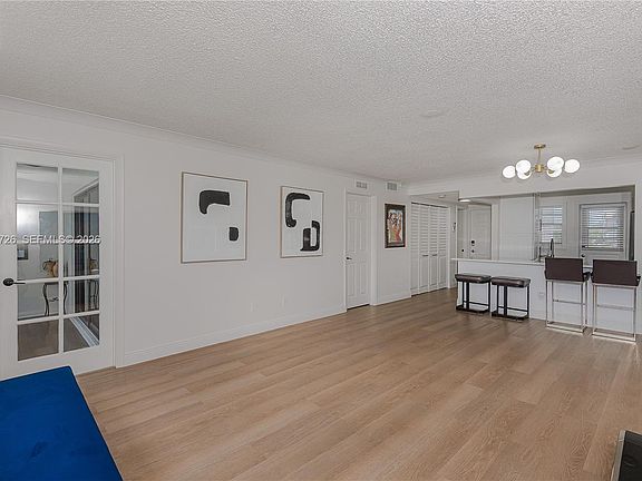 3rd image of 2500 SW 81st Ave APT 304