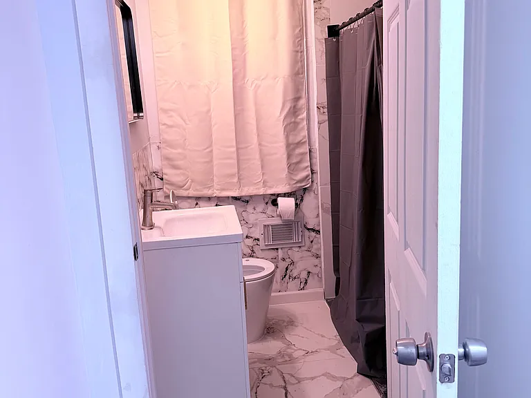 1158 Arborvista Dr NE — Photo 9