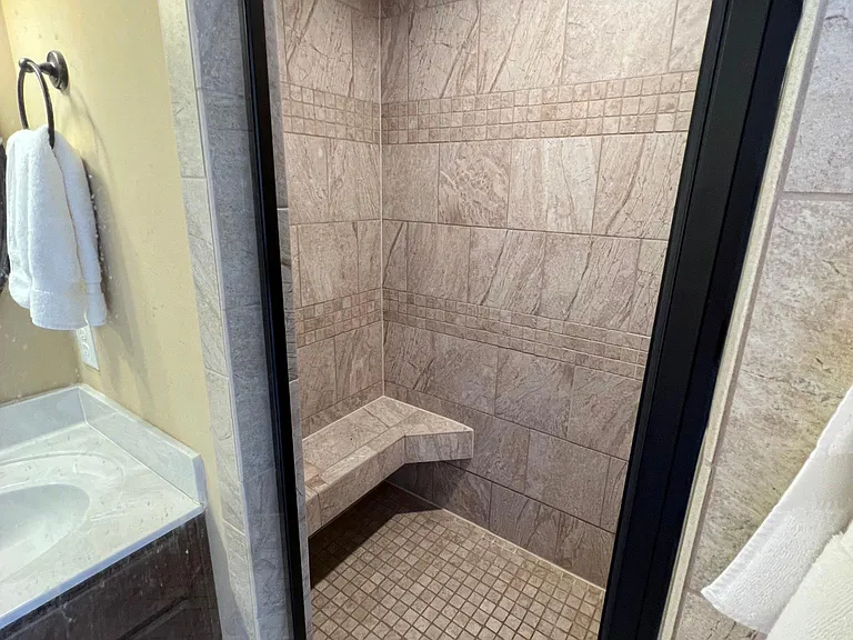 525 Larkspur Dr — Photo 15