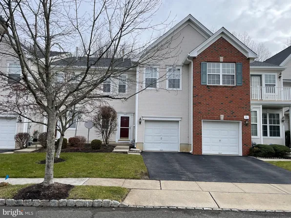 38 Windsor Pond Rd, Princeton Junction, NJ 08550