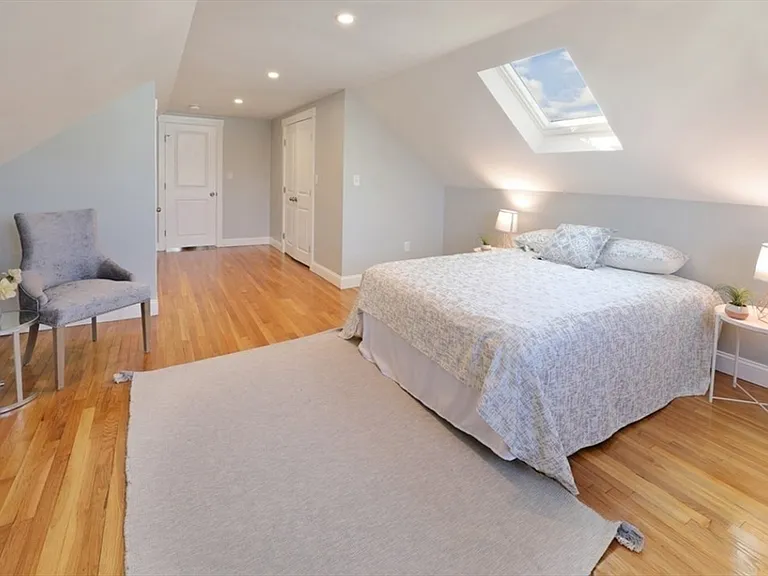 28 2nd St #2 — Photo 9