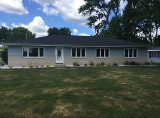 1312 Sunset Dr, Wilmington, IL 60481