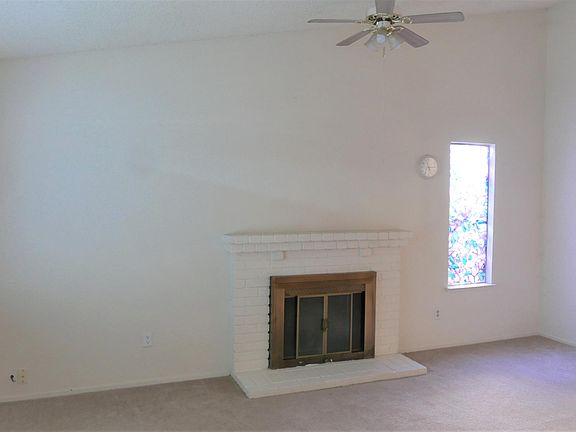 2nd image of 518 Little River Way