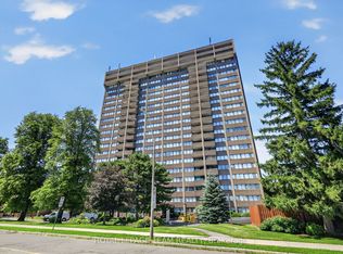 1285 Cahill Dr #705, Ottawa, ON K1V 9A7