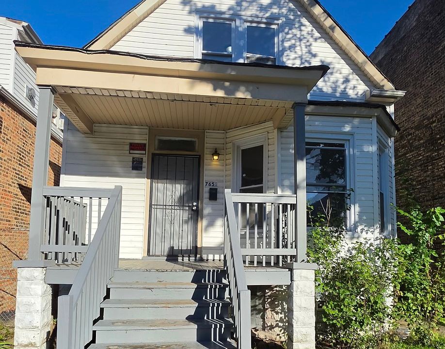 1st image of 7651 S Langley Ave