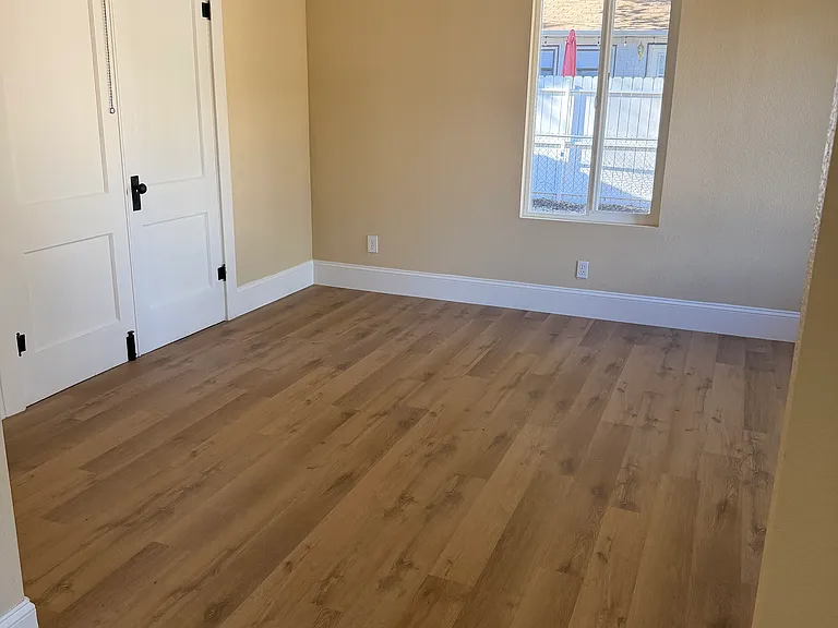 703 Country Club Dr — Photo 10