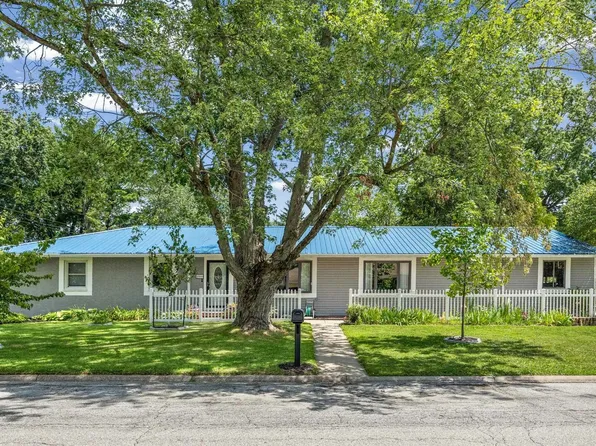 2000 Carlisle Rd, West Lafayette, IN 47906