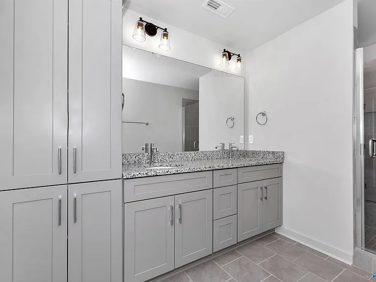 2506 Freeman Rd — Photo 20