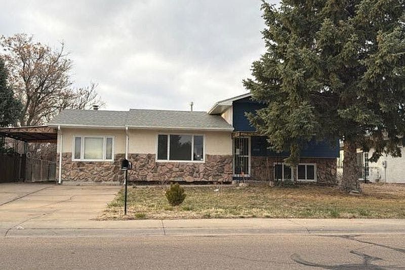 1st image of 3520 Ivywood Ln