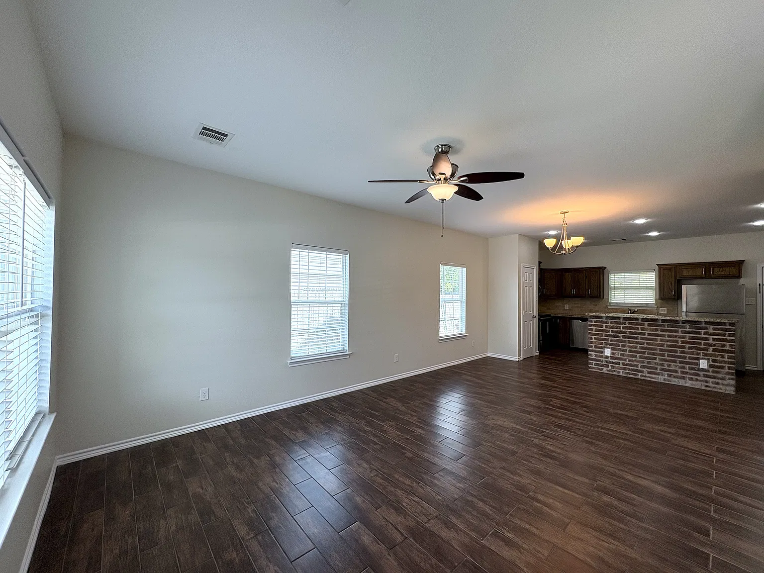 1105 Carolina Street - 1 — Photo 3