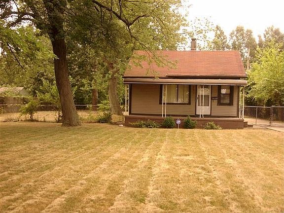 26321 Trowbridge-full front view