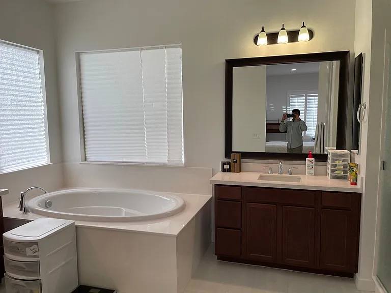 1549 E San Carlos Way — Photo 8