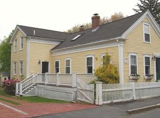 31 Elm St, Marblehead, MA 01945