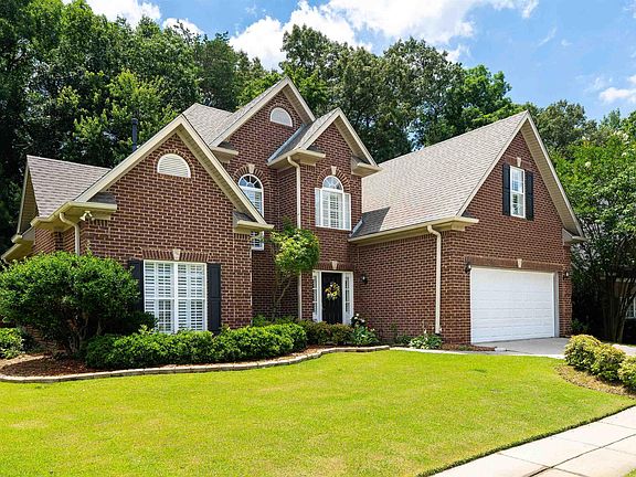 2nd image of 545 Thorn Berry Ln