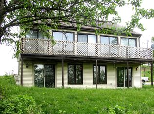 200 Hillandale Rd, Sanders, KY 41083