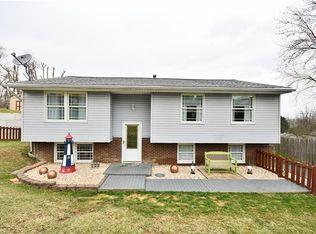 543 Tomahawk Dr, Elizabeth, PA 15037