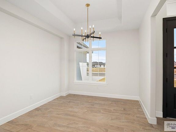 5th image of 8618 Bellagio Cir
