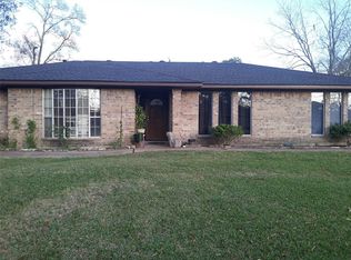 9246 Seeker St, Houston, TX 77028