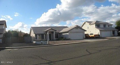 3rd image of 1820 N 85th Ave