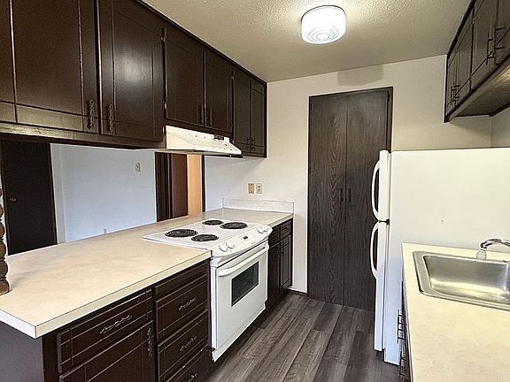 4th image of 465 SE Regatta Dr APT A102