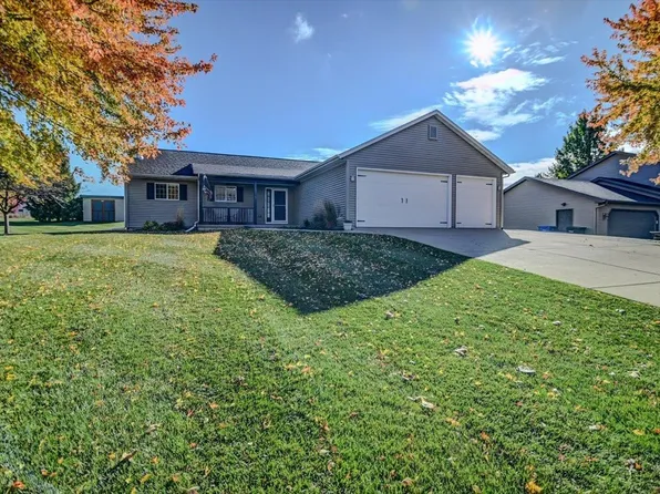 6710 Windsor Ridge Ln, Windsor, WI 53598