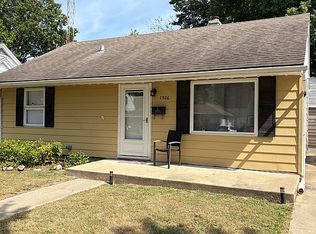 1926 Marland St, Springfield, IL 62702