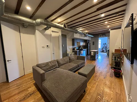 Rented by TorsX Inc | media 1