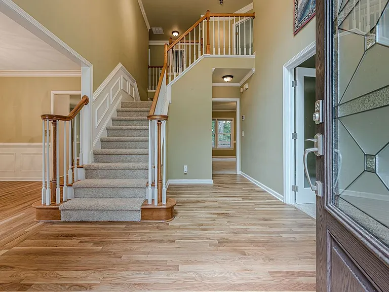 461 Braidwood Walk NW — Photo 5