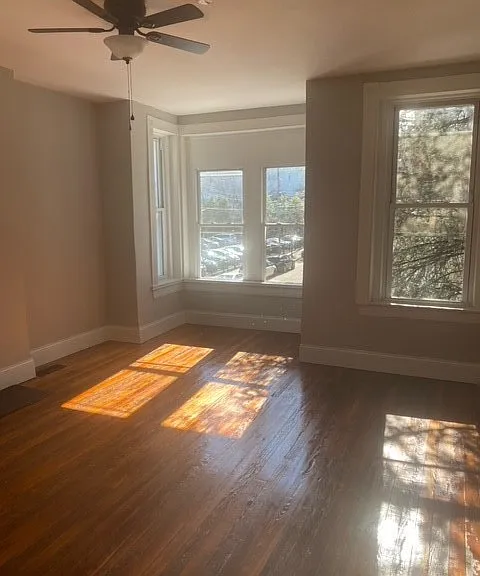 1100 W Marshall St — Photo 10