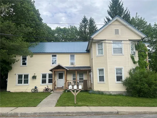 6 Roosevelt Ave, Stamford, NY 12167