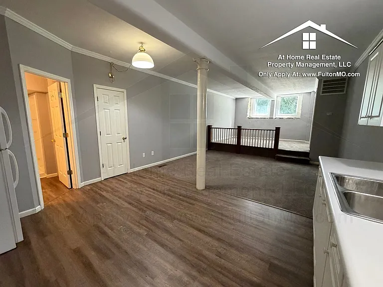 808 Center St #5 — Photo 4