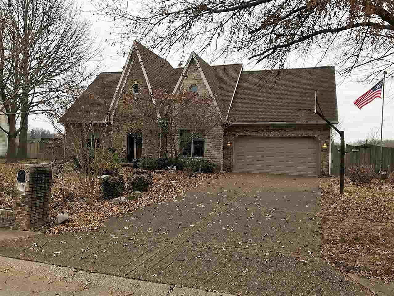 1748 Plaza Dr, Evansville, IN 47715 Zillow