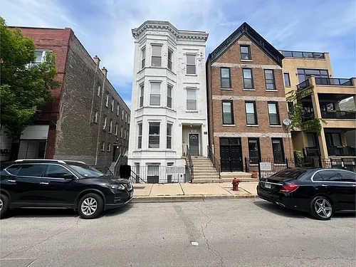 1428 W Walton St #2S Photo 1