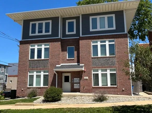 302 E Clark, 302 E Clark St #301, Champaign, IL 61820