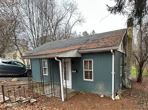 1142 Court St, Lewisburg, WV 24901