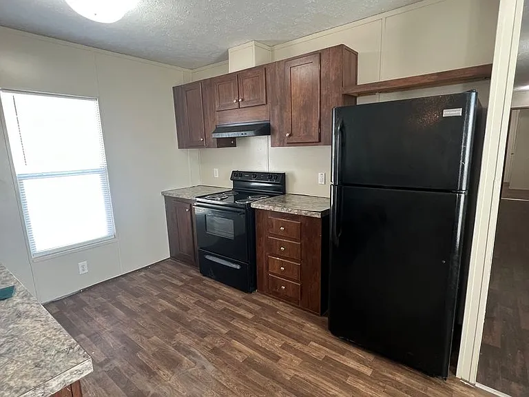 142 County Road 5516 #F36 — Photo 1