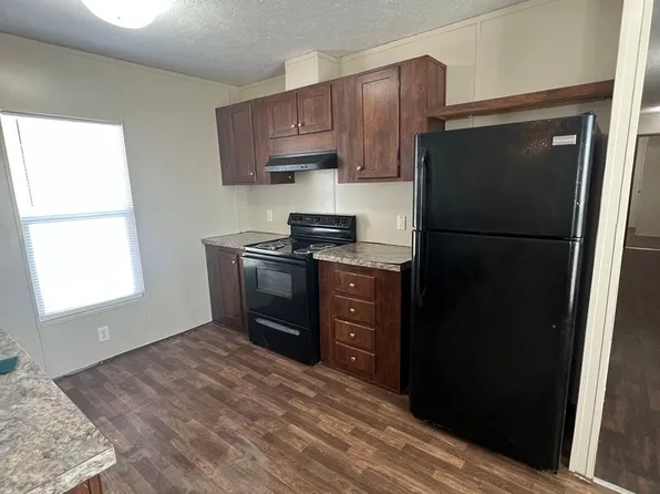 142 County Road 5516 #F36, Troy, AL 36081