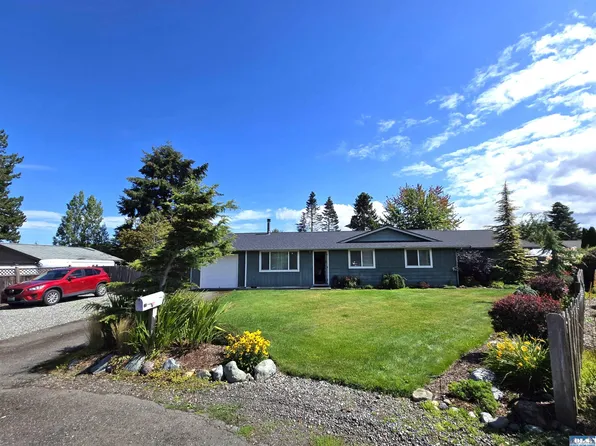 91 Burnt Mountain Pl, Sequim, WA 98382