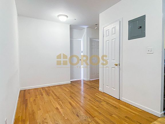 3rd image of 539 E 6th St #4CC