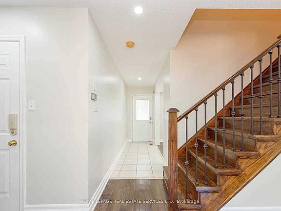 5th image of 2905 Westoak Trails Blvd