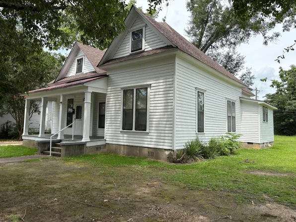 509 6th St S, Amory, MS 38821